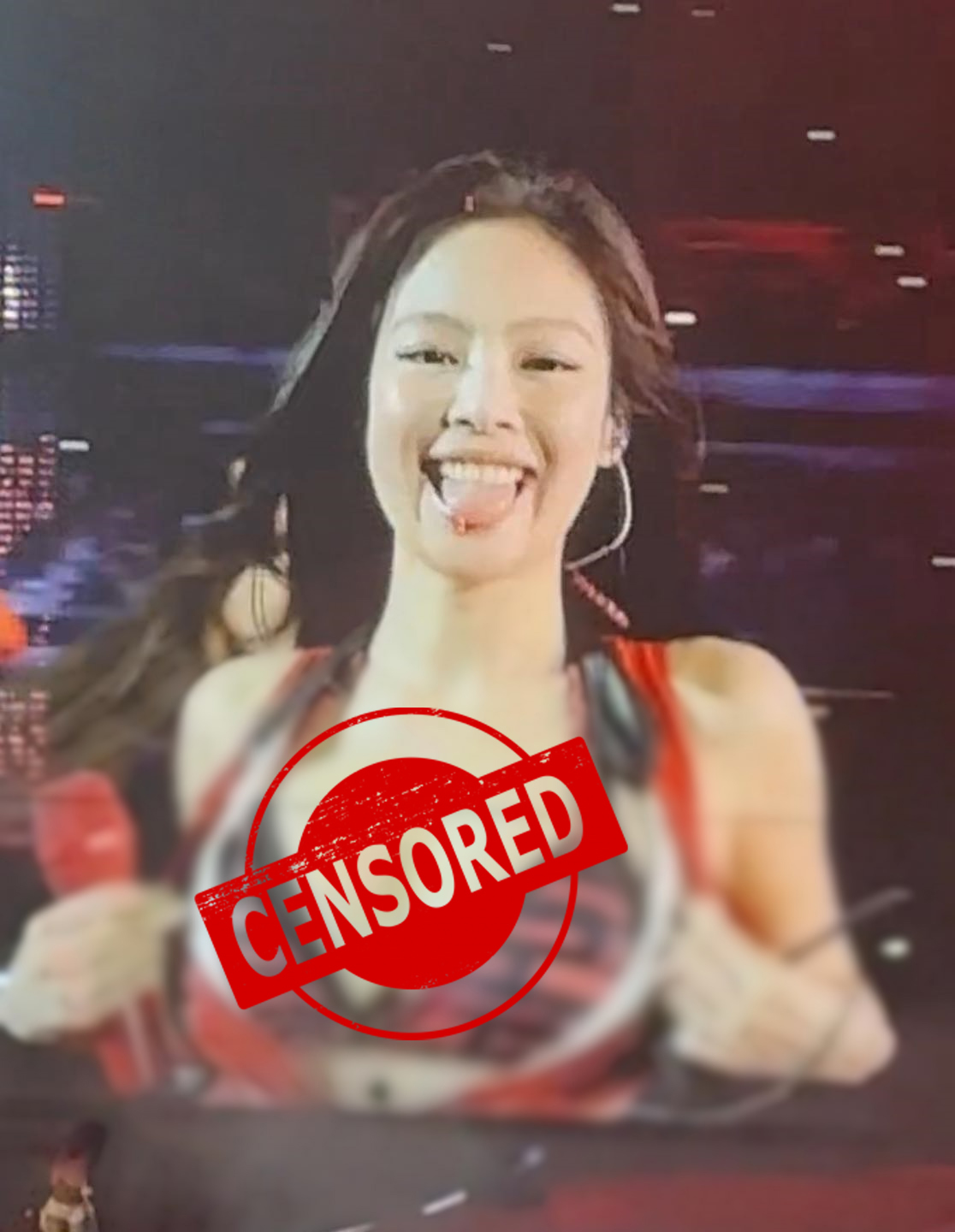 Gamer Jennie Blackpink Stuns Viewers with Bold Action 3 untitled 1 17524900564731434414341 1752499791616 1752499791750792728561