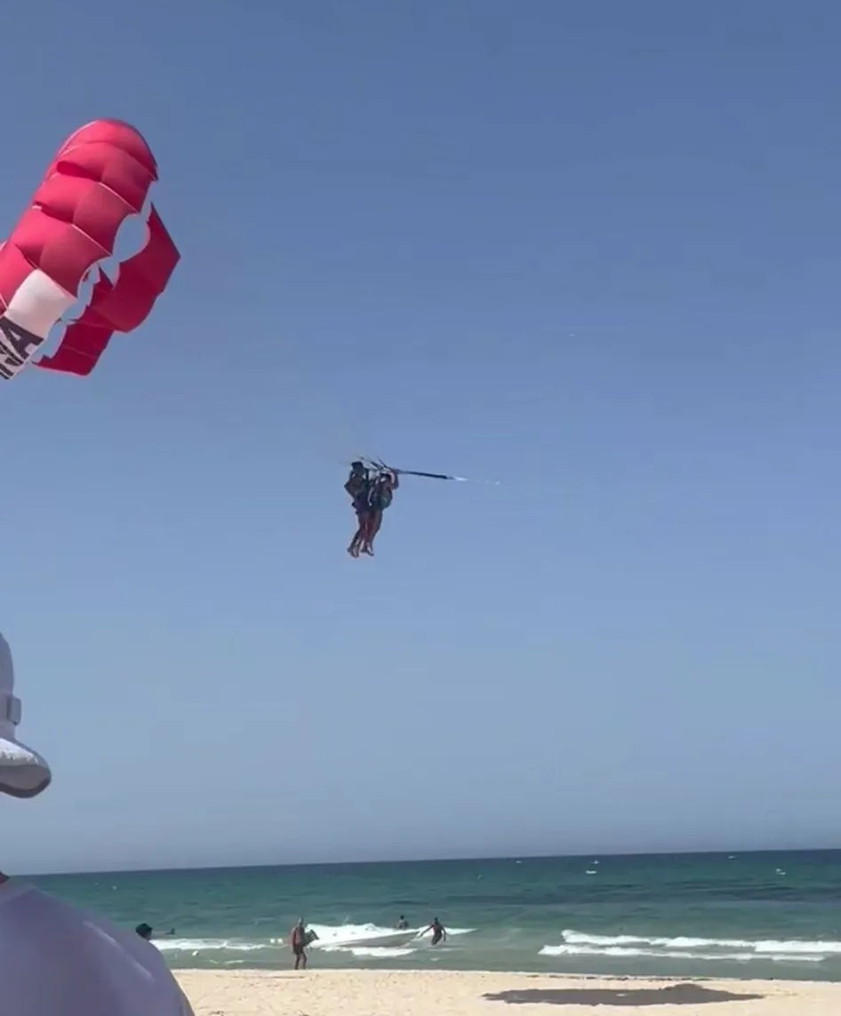 Paragliding, 52-Year-Old Woman Sexually Assaulted by 20-Year-Old Male at 30 Meters High - Photo 2.