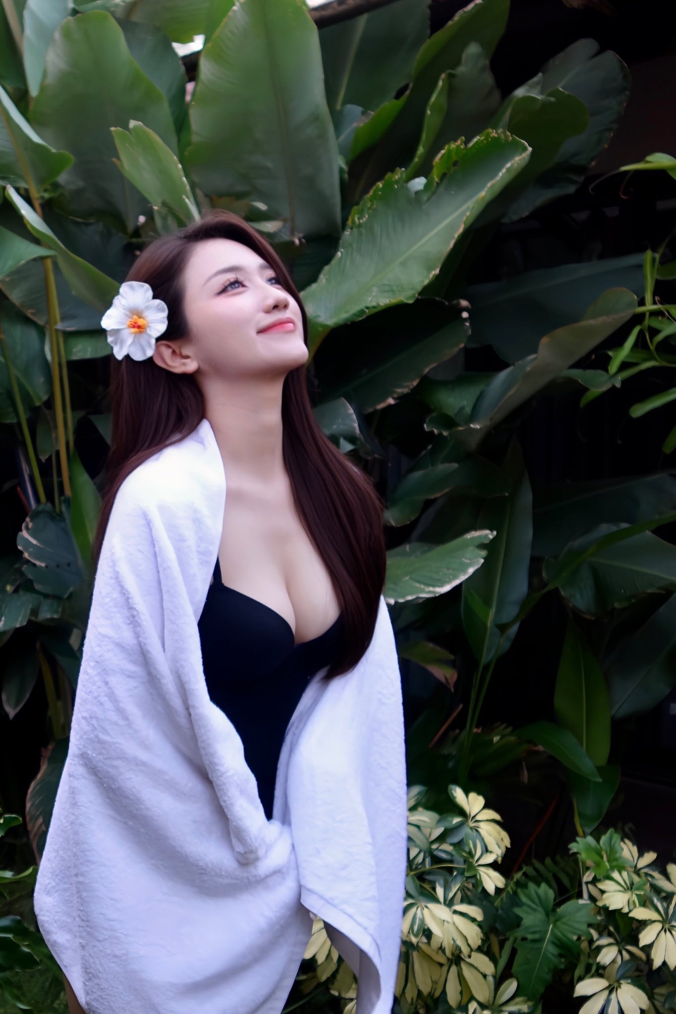 Not Just Radiant on TV, the Beauty of the Female Host is Shocking for Its Extreme Sensuality! 6 53472731441248579244530703358878826327240148n 17556650518081174557182 1755669505395 17556695055701088625010