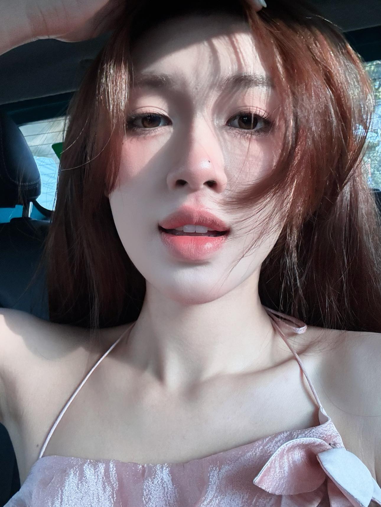 Beautiful hot girl accidentally posts seductive photo, internet community stunned by the century's slip-up 3 8924451231984917423305439107n 17540212881261169569146 1754032785824 17540327864161316331404 1756185573132 1756185574575883545687 1756197105208 17561971054471726816179