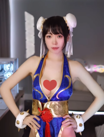 Showcasing the Eye-Catching Chun-Li Cosplay: Can the Female Cosplayer with Hundreds of Thousands of Followers Dethrone Lê Bống in Fans' Hearts? 1 edit screenshot 2025 08 14 143446 17551569855861361139261 1755158582674 1755158582829815420243