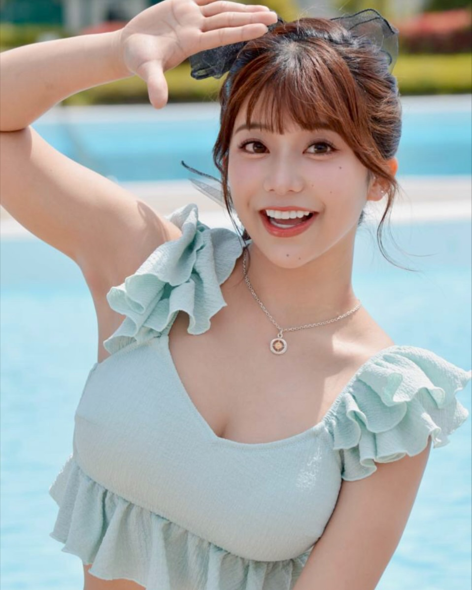 Yua Mikami's Colleague Surprises Everyone by Making a Fortune with Just One Move 5 photo 1750822452119 1750822452342461622910 1752029713839 17520297139351059183669 1752032058203 1752032058316733414356