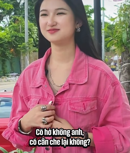 Nàng Mơ Freezes in Shock Over Wardrobe Malfunction, Attempts to Cover Up But to No Avail 6 screenshot 2025 07 31 151024 1753951401902960878940 1754020646220 17540206466911634530216