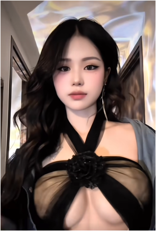 Ha Moi and Bao Khuyen Compete with the 'Close and Open' Trend, Netizens Demand Pi Tien to Join the Showdown 2 screenshot 2025 08 16 083718 1755308268894250164279 1755575896056 17555758962721545885048