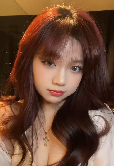 It's Hard to Ignore the 15-Second Video of Bao Han Helia, Stunning Looks and Magnetic Presence! 3 screenshot 2025 08 29 104216 17564389731221027686333 1756441017827 17564410181231084263906