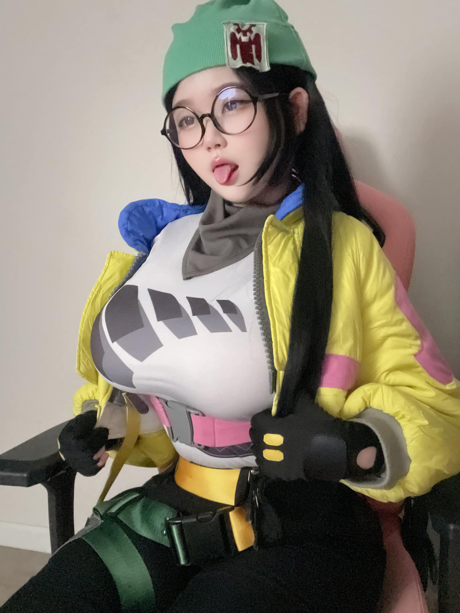With a Cherubic Face, This Coser Stuns with Bold Cosplay 2 4819218066569404034194173901078524381544111n 17589511522981745160837 1759020302865 1759020303561509969391