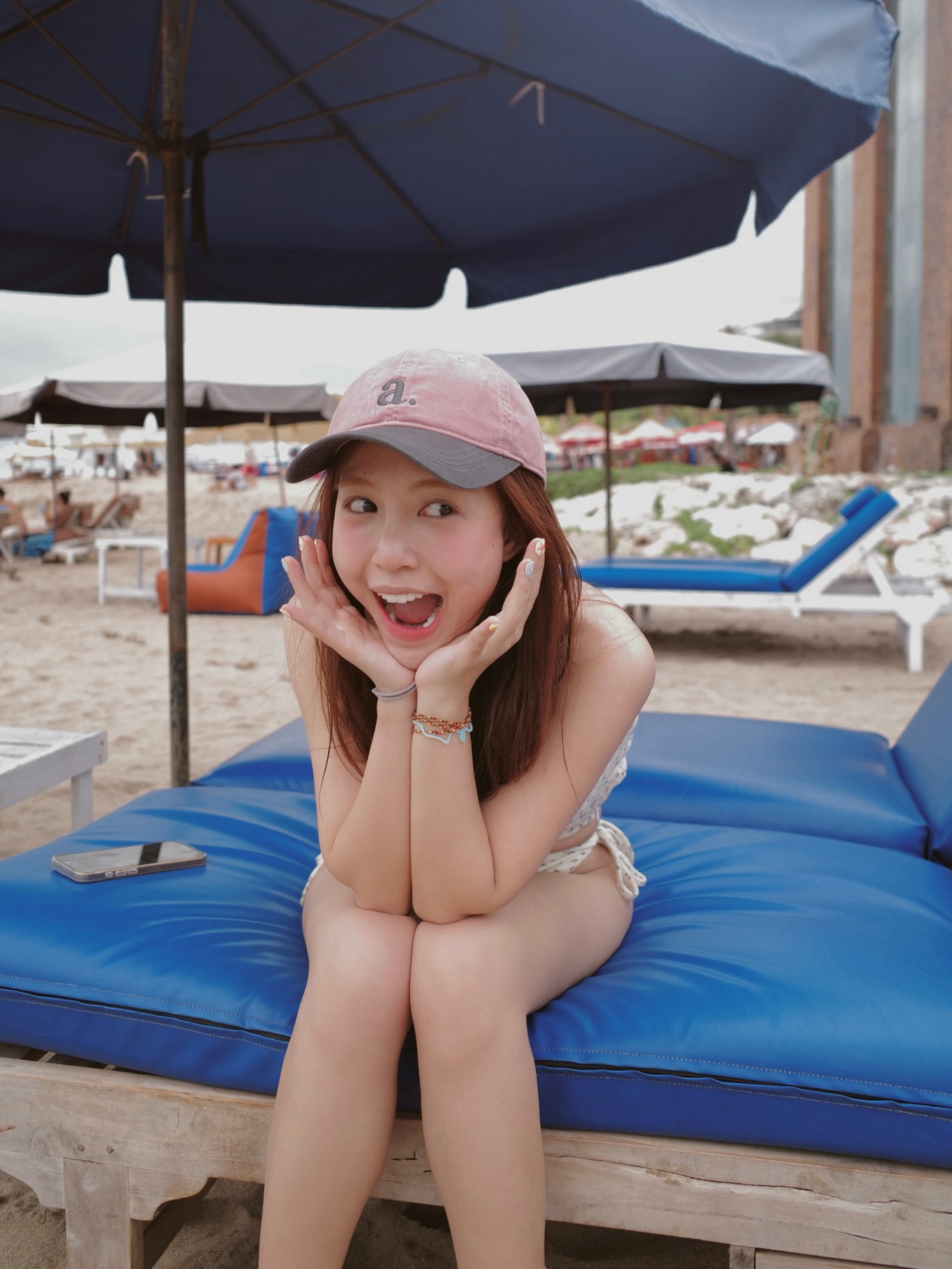 Man Tien "Unleashes" a Series of Sizzling Bikini Photos, Proving the Class of the "Killer Trio" 6 540400976185268497380448948102928864499992903n 17567867962932026134153 1756794654844 17567946549911582457265