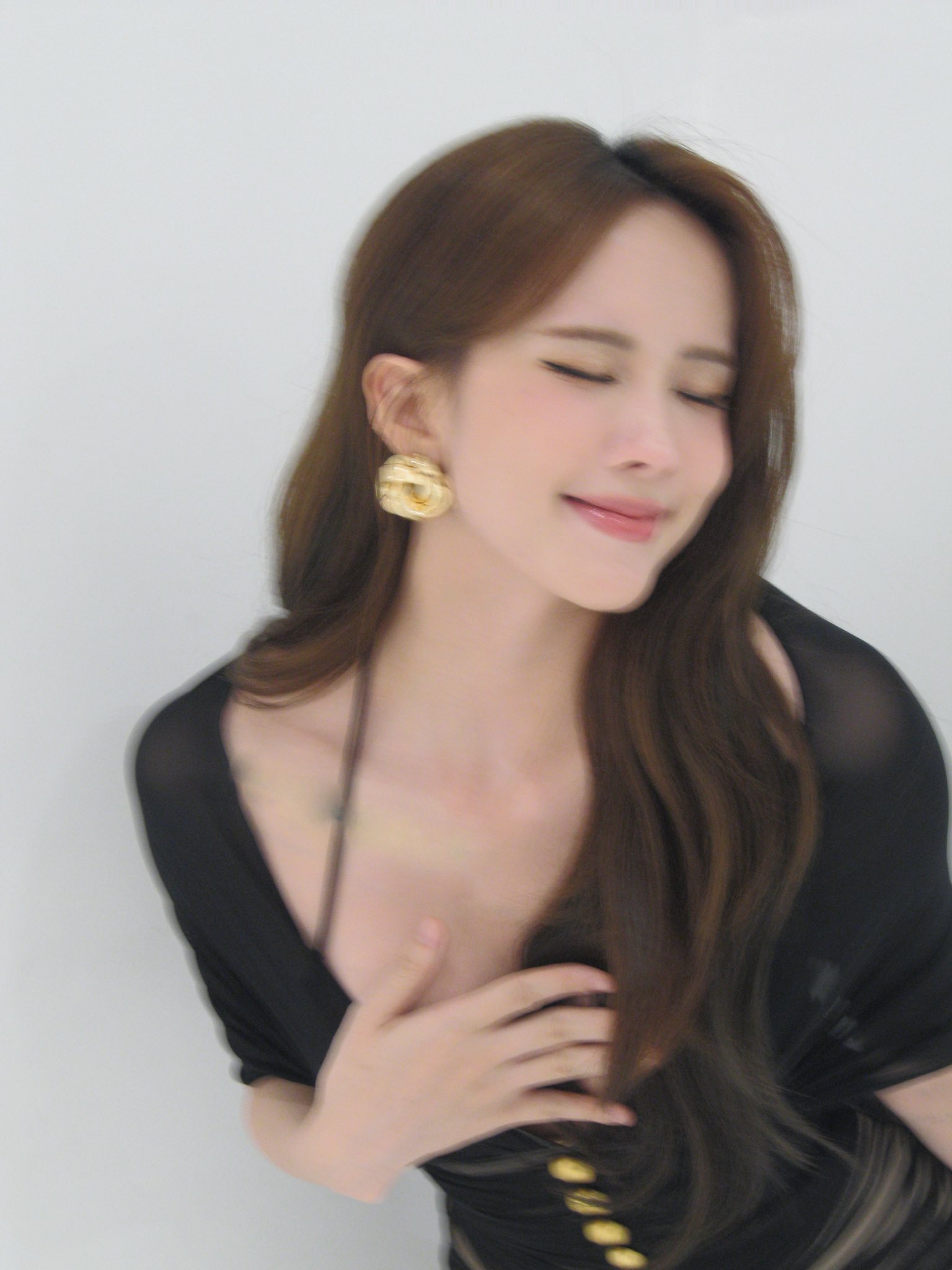Ex of VALORANT Hot Boy Gets More Confident, Flaunting Her Figure with a Nonchalant Style 7 54705680913137623967866898212785717757362201n 17581738929521441033457 1758188929855 1758188930135574004940