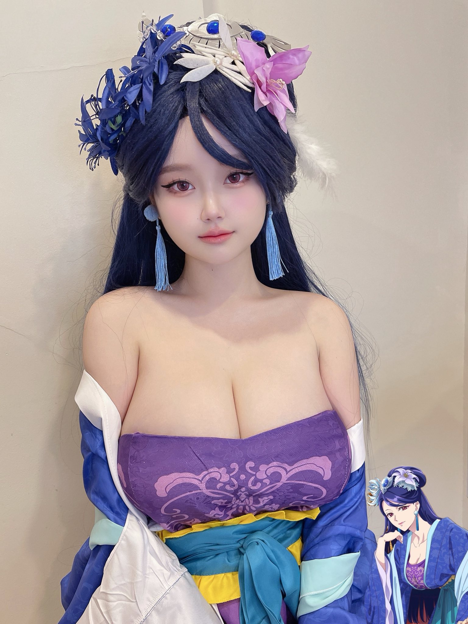 With a Cherubic Face, This Coser Stuns with Bold Cosplay 5 5538415738104478547353376656633296347262132n 17589511704401791810709 1759020307225 1759020307561960918797