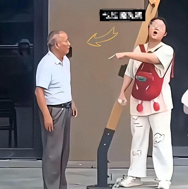 Pretending to Be Harassed by a 70-Year-Old Man to "Gain Views", Young Girl Stages a Defamation Scene That Outraged Social Media 7 edit urlhttp3a2f2fdingyuews126net2f20252f08302f718c3113j00t1swf50048d000zs00zzm 1756693508007418155567 1756693515889213451314 1756698884224 1756698884653973869331
