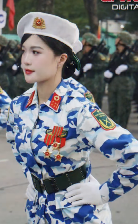 The Introverted Military Girl Who Captivates the Online Community with Her Charisma! 6 screenshot 2025 09 03 153145 1756890684328977688374 1756893986073 1756893986303984286178