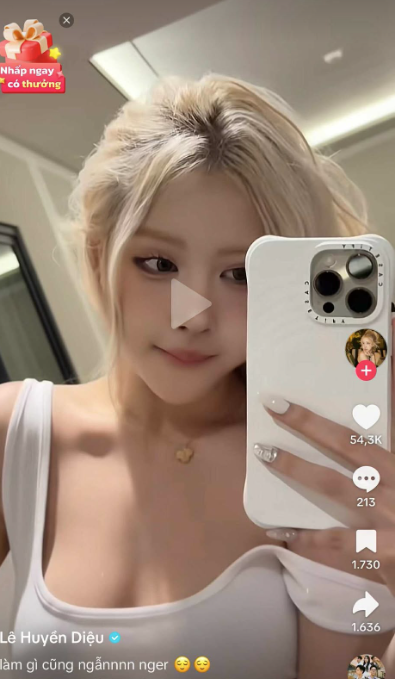 Setting the Camera at a Million Views Angle, the Vietnamese Rosé Leaves Everyone in Awe 7 Just being this captivating is enough to "steal hearts" of fans.