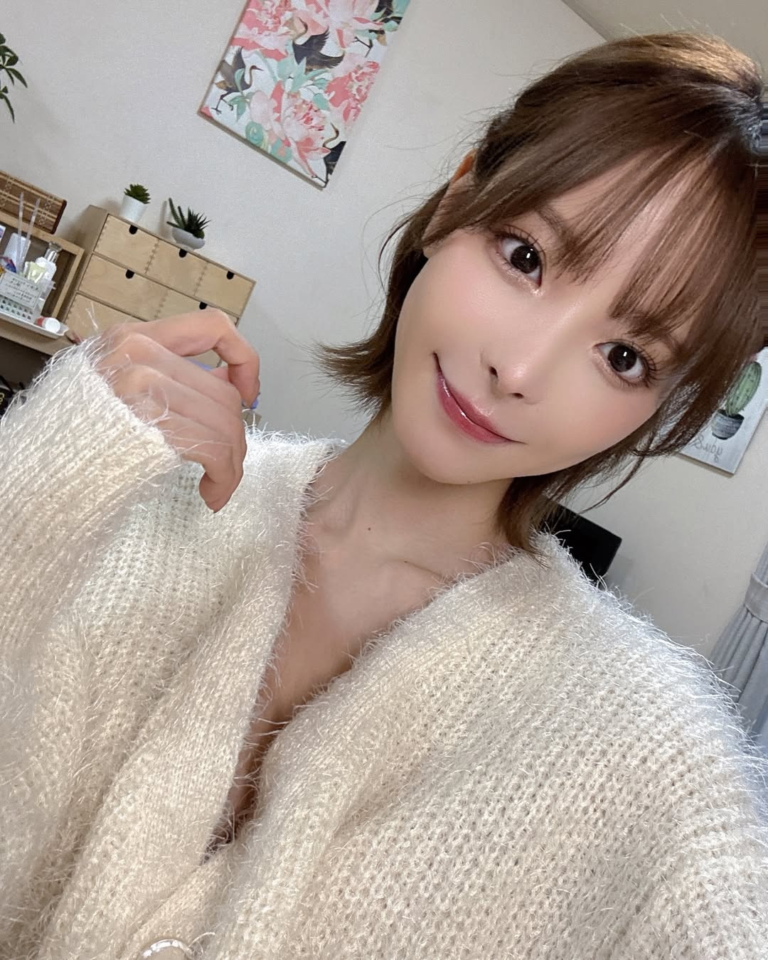 Another Hot Girl Announces Retirement, A Name as Famous as Yua Mikami 2 photo 1759979486059 17599794868101942420398 1759979774264 17599797745911761370303 1760177231530 17601772316871353581755