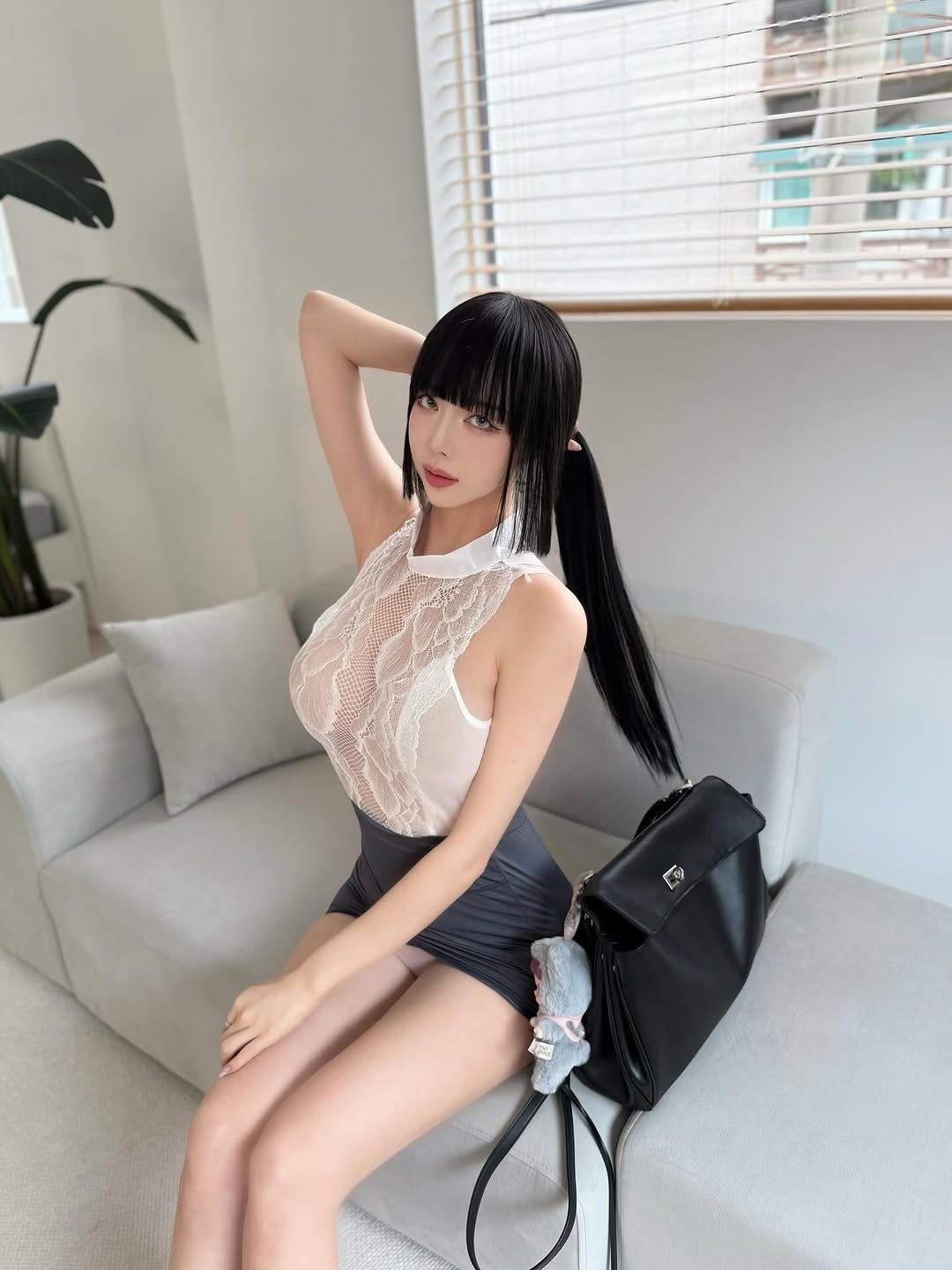 The Female DJ Who Leaves Fans Speechless Every Time She Appears 3 photo 1760678529908 176067853031721678311 1760706757564 1760706757819210395560