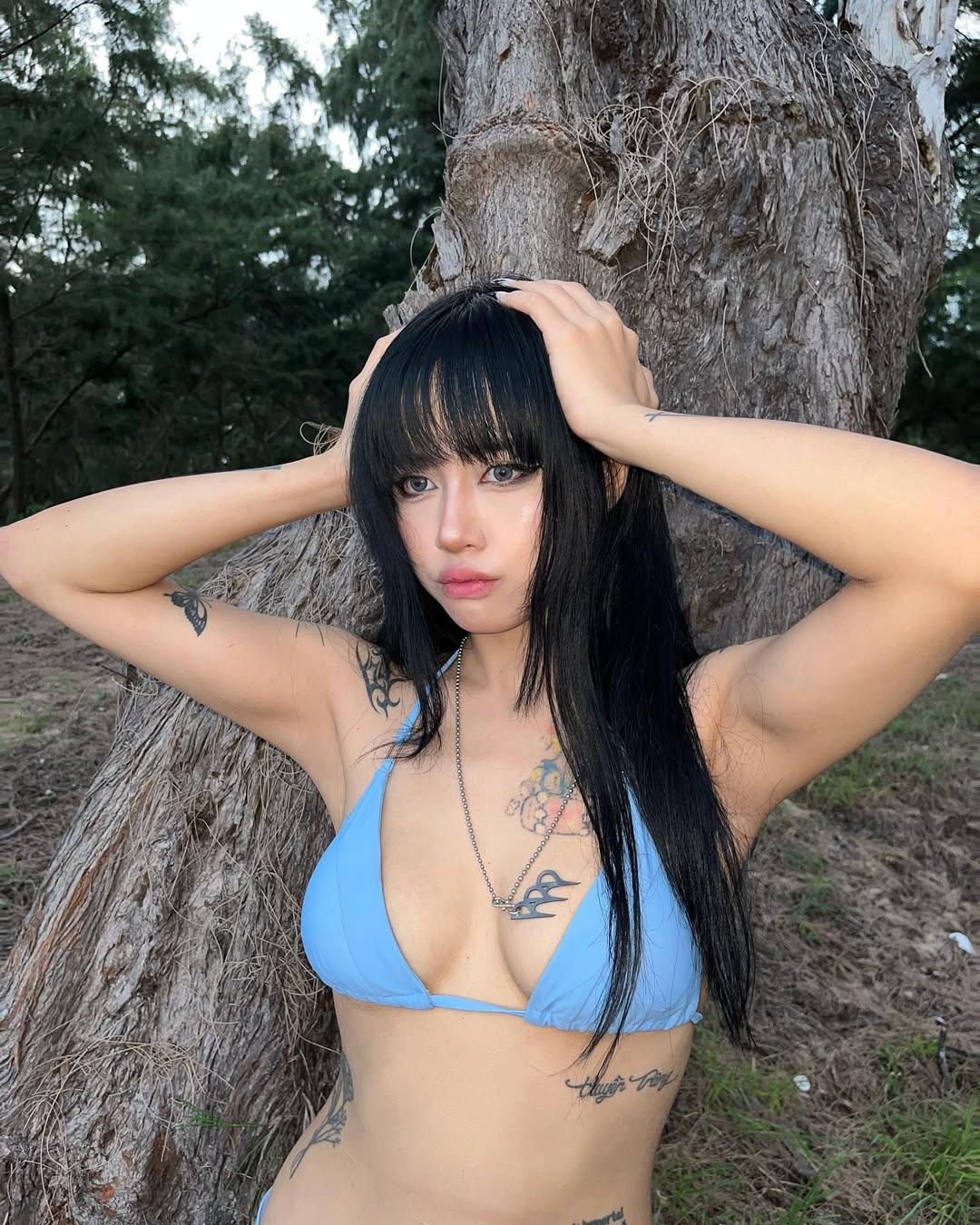 Quitmell Sets Social Media Ablaze with Stunning Bikini Photos by the Waterfall 2 photo 1761139128695 17611391289372054089441 1761276823355 17612768236571935203205