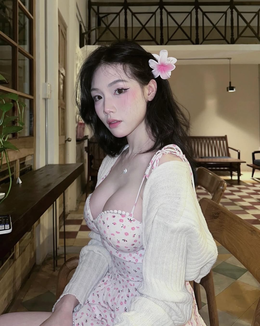 Hot girl "accidentally gave a glance" but made countless fans lose sleep with her stunning beauty 9 photo 1761273874523 1761273874688552460043 1761387568463 1761387568688115176632